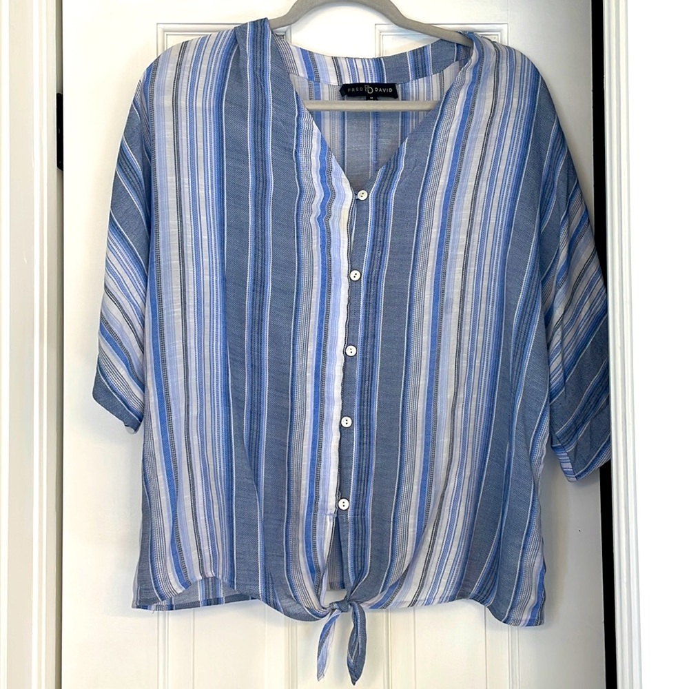 Relaxed fit top